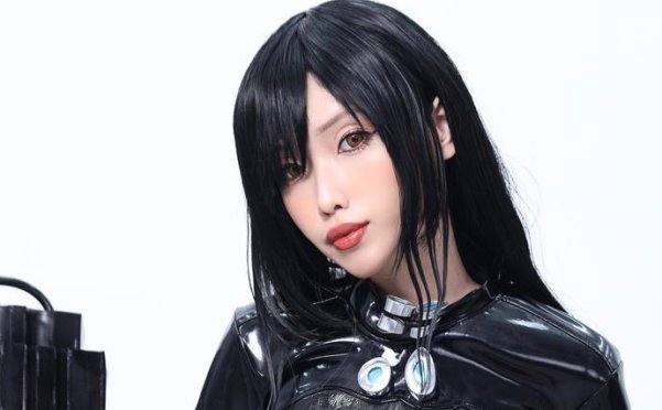 越南甜心炸裂登场！可爱又俏皮的eliza喵喵，让你心跳怦怦！